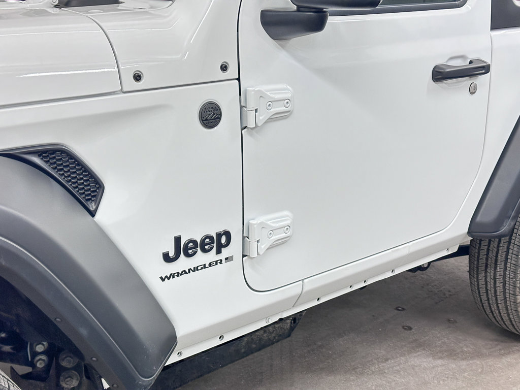 New 2026 Jeep Wrangler Sport AWD/4WD image 17
