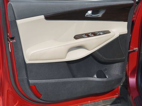 Used 2019 Kia Sorento FWD image 10