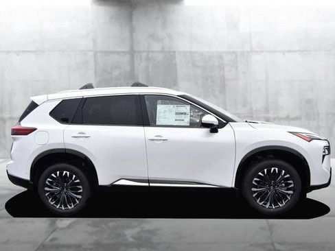 New 2026 Nissan Rogue Platinum w/ Platinum Premium Package image 5