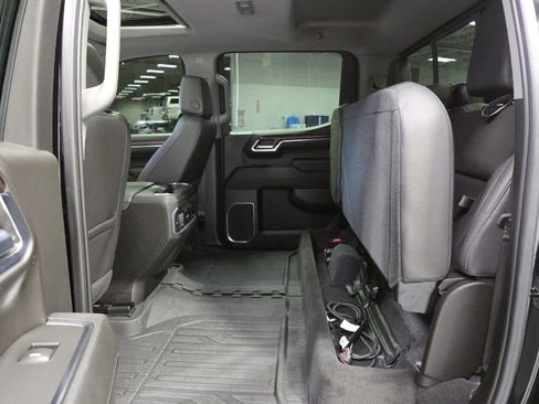 Used 2023 GMC Sierra 1500 SLT w/ SLT Premium Package AWD/4WD image 36