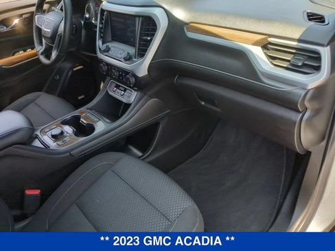 Certified 2023 GMC Acadia SLE w/ Driver Convenience Package AWD/4WD image 22