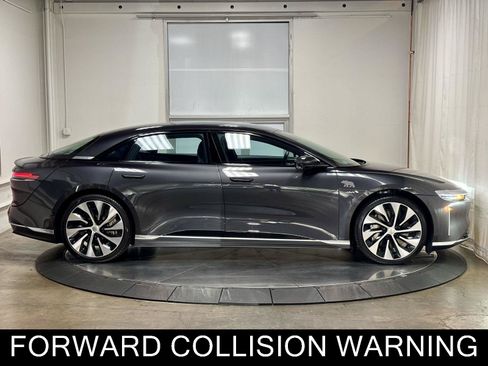Used 2024 Lucid Air Touring AWD/4WD image 10