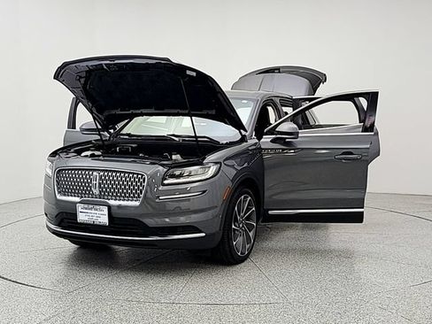 Used 2023 Lincoln Nautilus Reserve w/ Equipment Group 201A AWD/4WD image 9