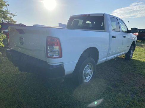 Used 2022 RAM 2500 Tradesman RWD image 5