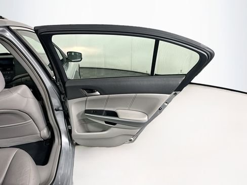 Used 2009 Honda Accord EX-L image 27