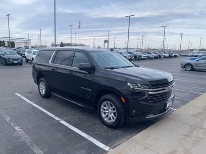 Used 2021 Chevrolet Suburban LT w/ Luxury Package