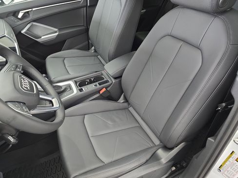 New 2025 Audi Q3 2.0T Premium image 15