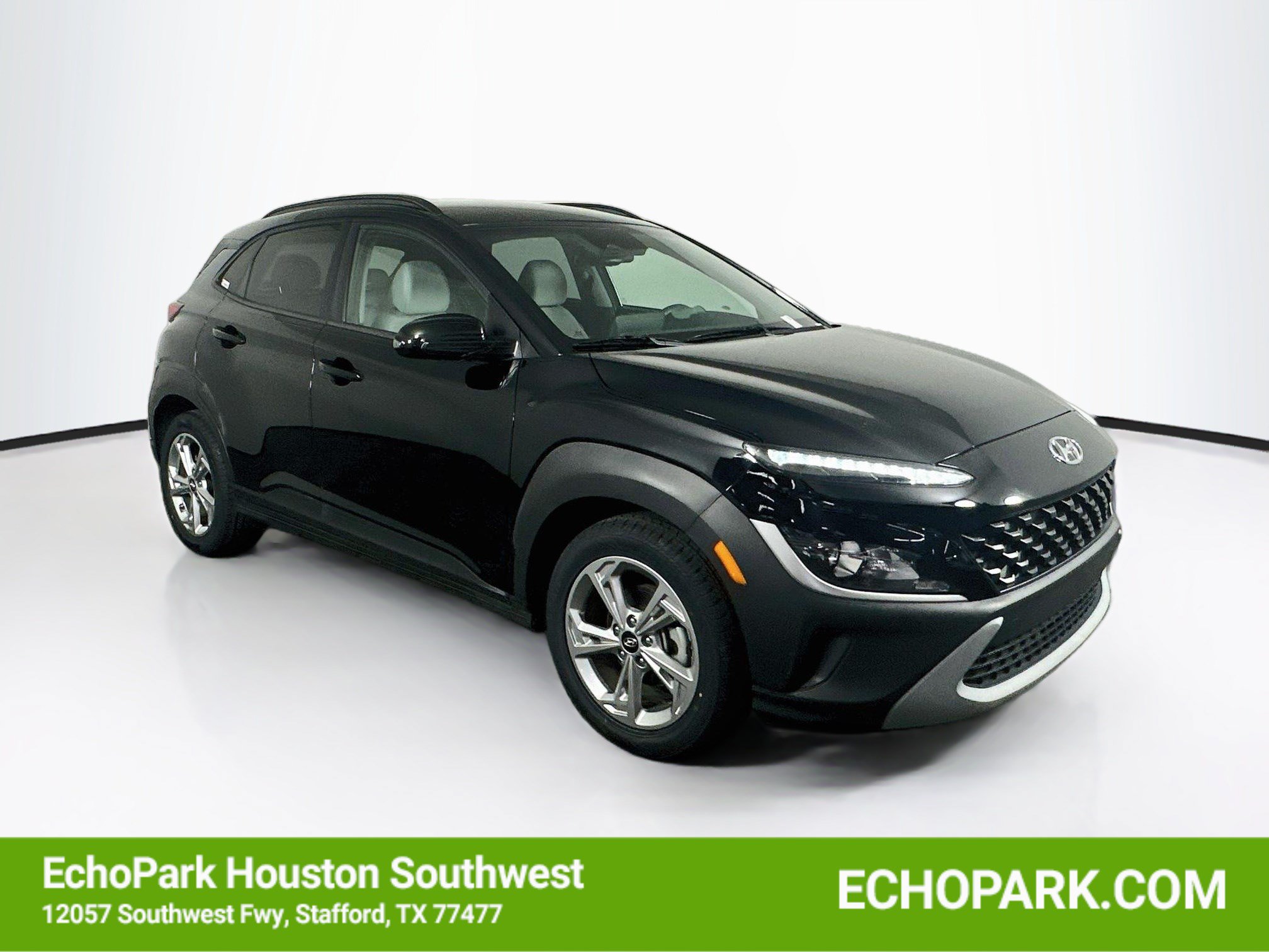 Used 2023 Hyundai Kona SEL FWD image 1