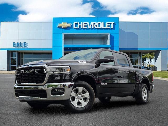Used 2025 RAM 1500 Big Horn AWD/4WD image 24