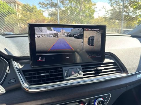 Used 2022 Audi Q5 2.0T Premium Plus w/ Premium Plus Package image 28