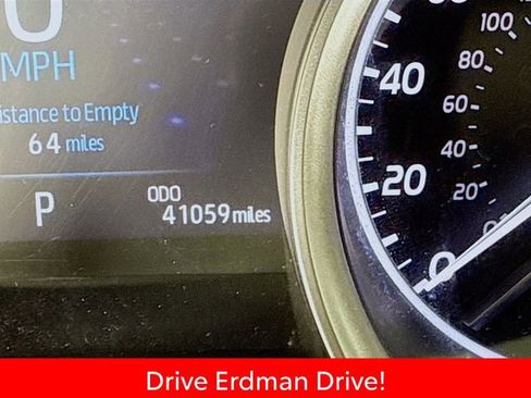 Used 2023 Toyota Camry LE AWD/4WD image 33