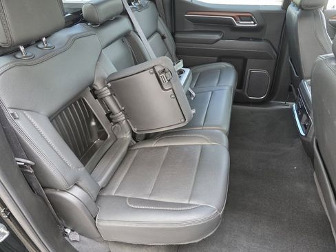 Used 2023 GMC Sierra 1500 Denali w/ Denali Reserve Package AWD/4WD image 29