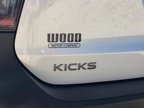 New 2026 Nissan Kicks SV image 7