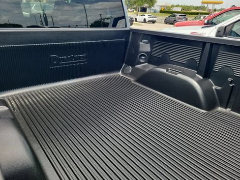 Used 2025 Chevrolet Silverado 1500 LT AWD/4WD image 6