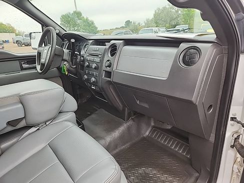 Used 2013 Ford F150 XL w/ Mid Equipment Group AWD/4WD image 32