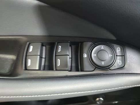 Used 2023 Buick Enclave Essence w/ Experience Buick Package AWD/4WD image 31