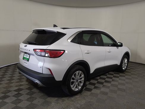 Used 2020 Ford Escape SE AWD/4WD image 9