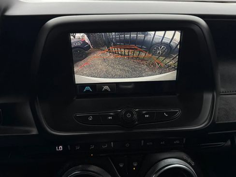 Used 2018 Chevrolet Camaro LT image 22