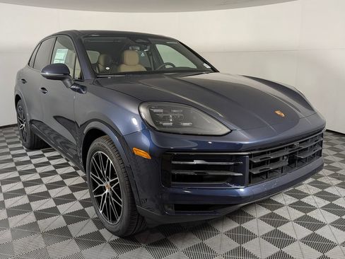 New 2026 Porsche Cayenne AWD/4WD image 9