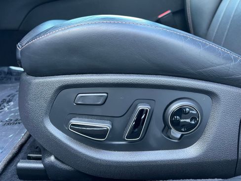 Used 2020 Genesis G80 3.3T Sport image 30