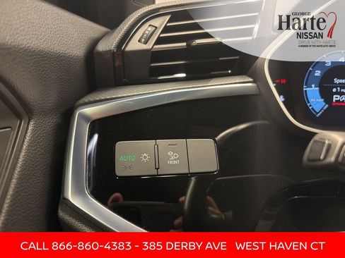 Used 2023 Audi Q3 2.0T Premium image 17