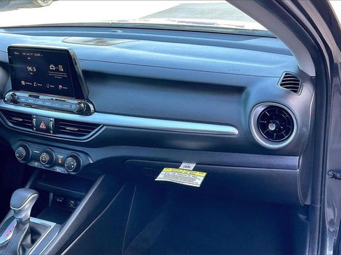 Certified 2024 Kia Forte LXS image 15