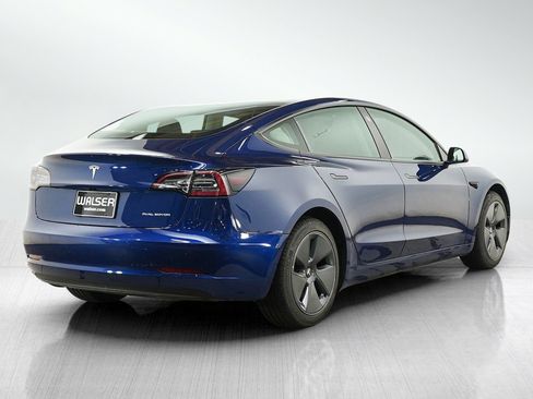 Used 2022 Tesla Model 3 Long Range AWD/4WD image 5
