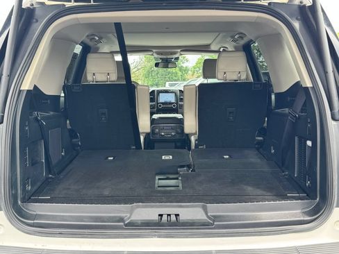 Used 2020 Ford Expedition Platinum AWD/4WD image 19