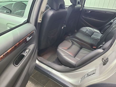 Used 2006 Volvo XC70 Ocean Race Edition AWD/4WD image 31