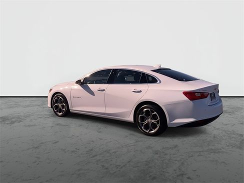 Used 2024 Chevrolet Malibu LT image 6