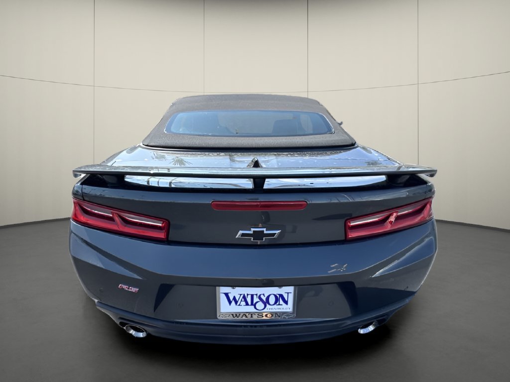 Used 2018 Chevrolet Camaro LT RWD image 8