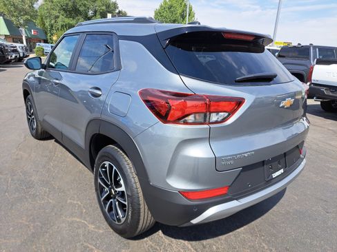 New 2026 Chevrolet TrailBlazer LT w/ Convenience Package AWD/4WD image 5