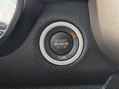 Used 2022 RAM 1500 Laramie image 19