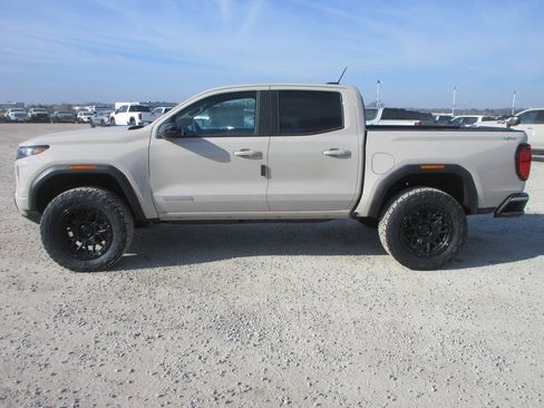 New 2026 GMC Canyon Elevation w/ Convenience Package image 9