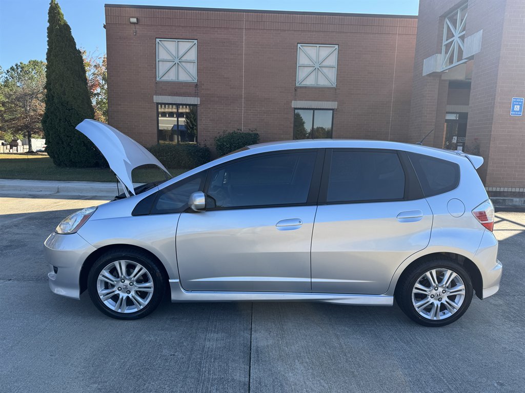 Used 2011 Honda Fit Sport image 34