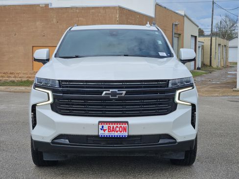 Used 2022 Chevrolet Tahoe RST w/ Luxury Package RWD image 2
