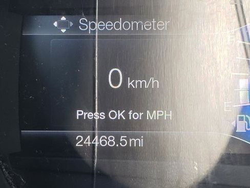 Used 2020 Ford Fusion SE FWD image 26