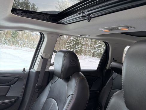 Used 2017 GMC Acadia Limited SLT image 19