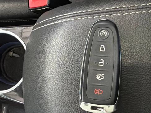 Used 2016 Ford Escape Titanium FWD image 26