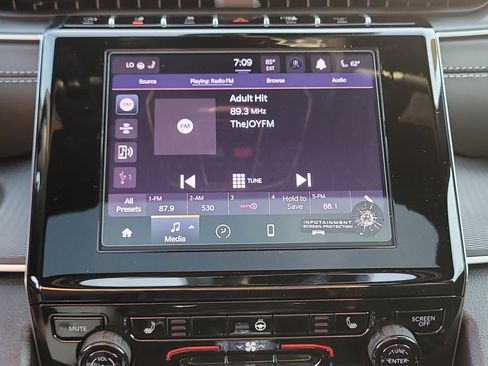 New 2025 Jeep Grand Cherokee Laredo X w/ Luxury Tech Group I image 20