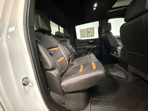 Used 2020 GMC Sierra 1500 AT4 w/ AT4 Premium Package image 14
