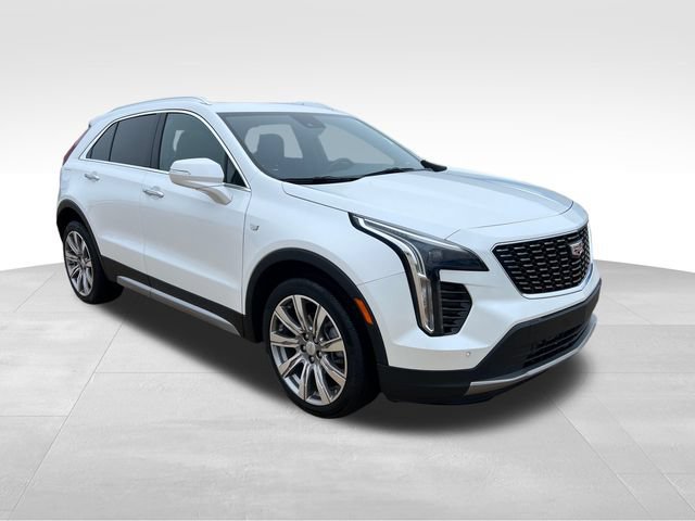 Certified 2023 Cadillac XT4 Premium Luxury w/ Cold Weather Package AWD/4WD image 8