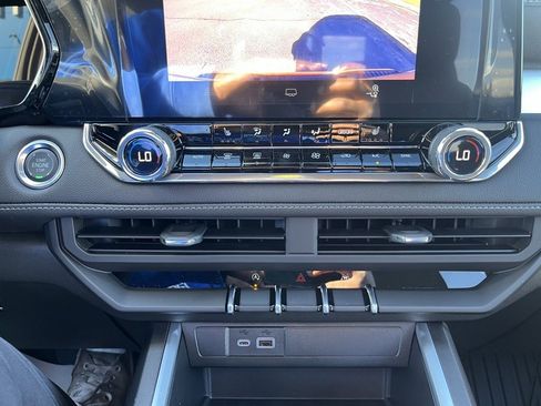 New 2026 Chevrolet Colorado LT image 17