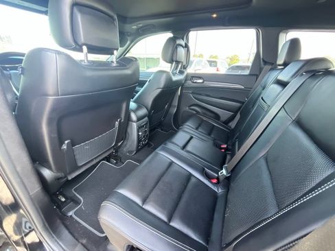 Used 2021 Jeep Grand Cherokee Limited w/ Quick Order Package 28K 80th AWD/4WD image 3
