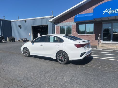 Used 2020 Kia Forte GT FWD image 4