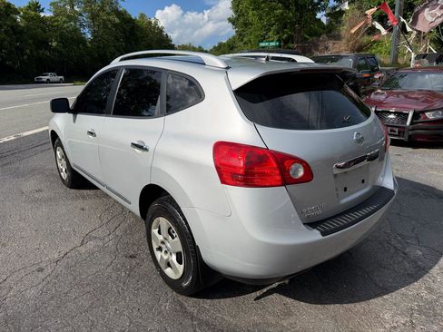 Used 2015 Nissan Rogue S w/ Convenience Package AWD/4WD image 5