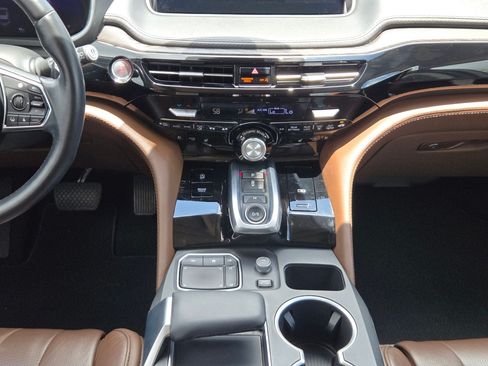 Used 2023 Acura MDX SH-AWD w/ Advance Package image 18