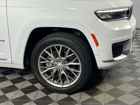 Certified 2022 Jeep Grand Cherokee L Summit w/ Advanced Protech Group IV image 12