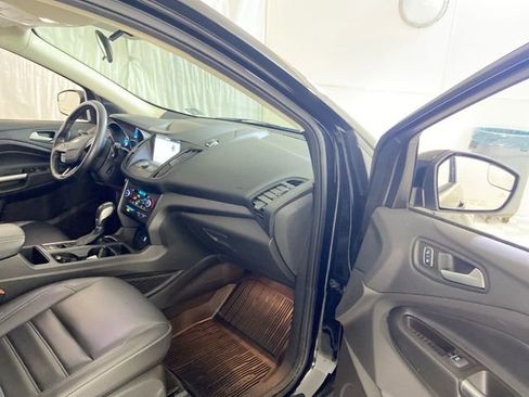 Used 2019 Ford Escape SEL AWD/4WD image 23