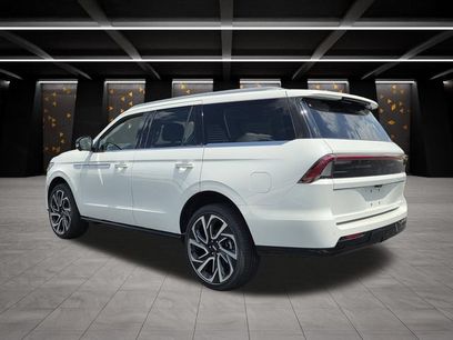 New 2027 Lincoln Navigator Reserve